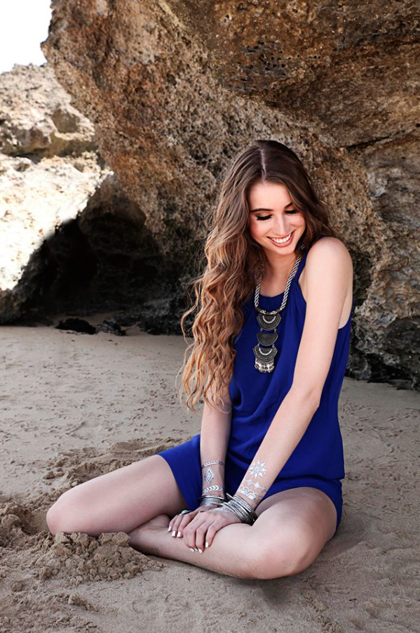 MELANIE - LITA MAGAZINE