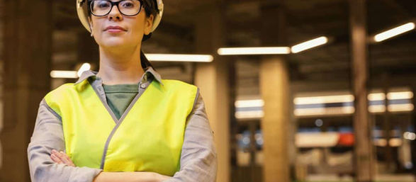 Santa Catarina lidera participação feminina no emprego industrial no Brasil