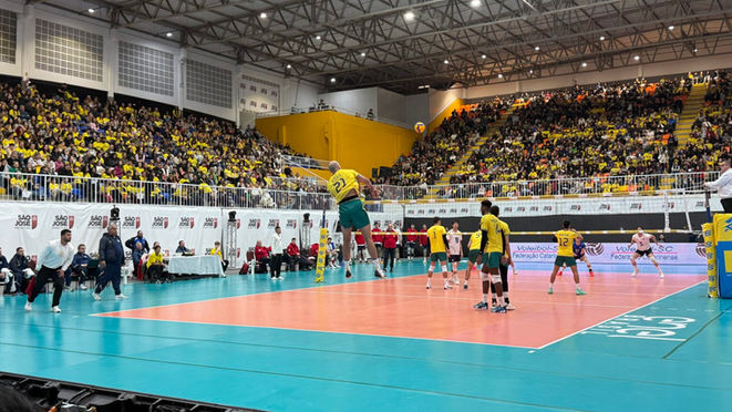 Brasil encerra série invicta de amistosos em Santa Catarina com vitória diante de arena lotada em São José