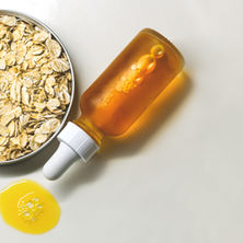 Gentle Cleansing for Sensitive Skin: Why Oatmeal & Aloe Vera Help Dry, Mature Skin