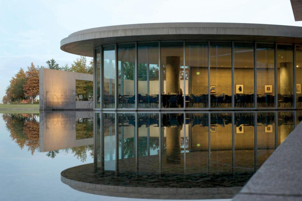 Café Modern at the Modern Art Museum of Fort Worth has outdoor patio seating along their peaceful reflecting pond, the same pool Kendrick Lamar splashed around in in his "N95" music video.