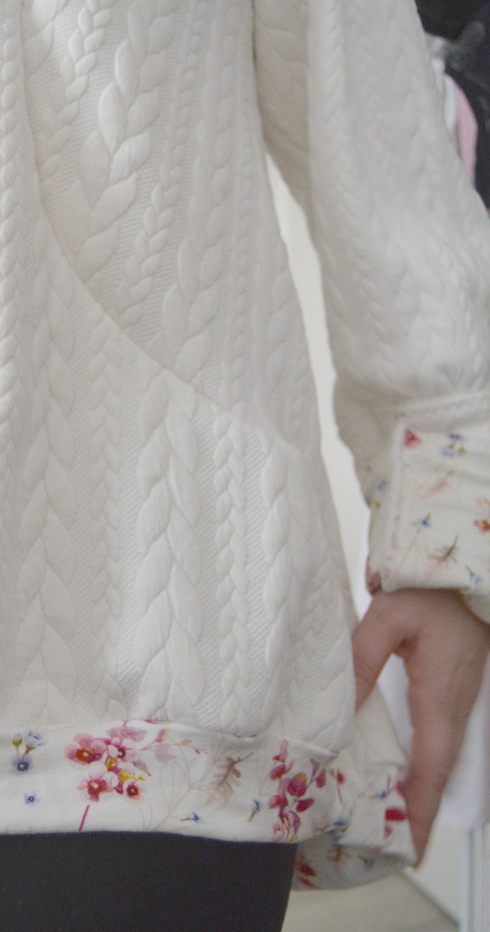 Miniature : Litchi sweat femme T32-52 A0 A4 projection