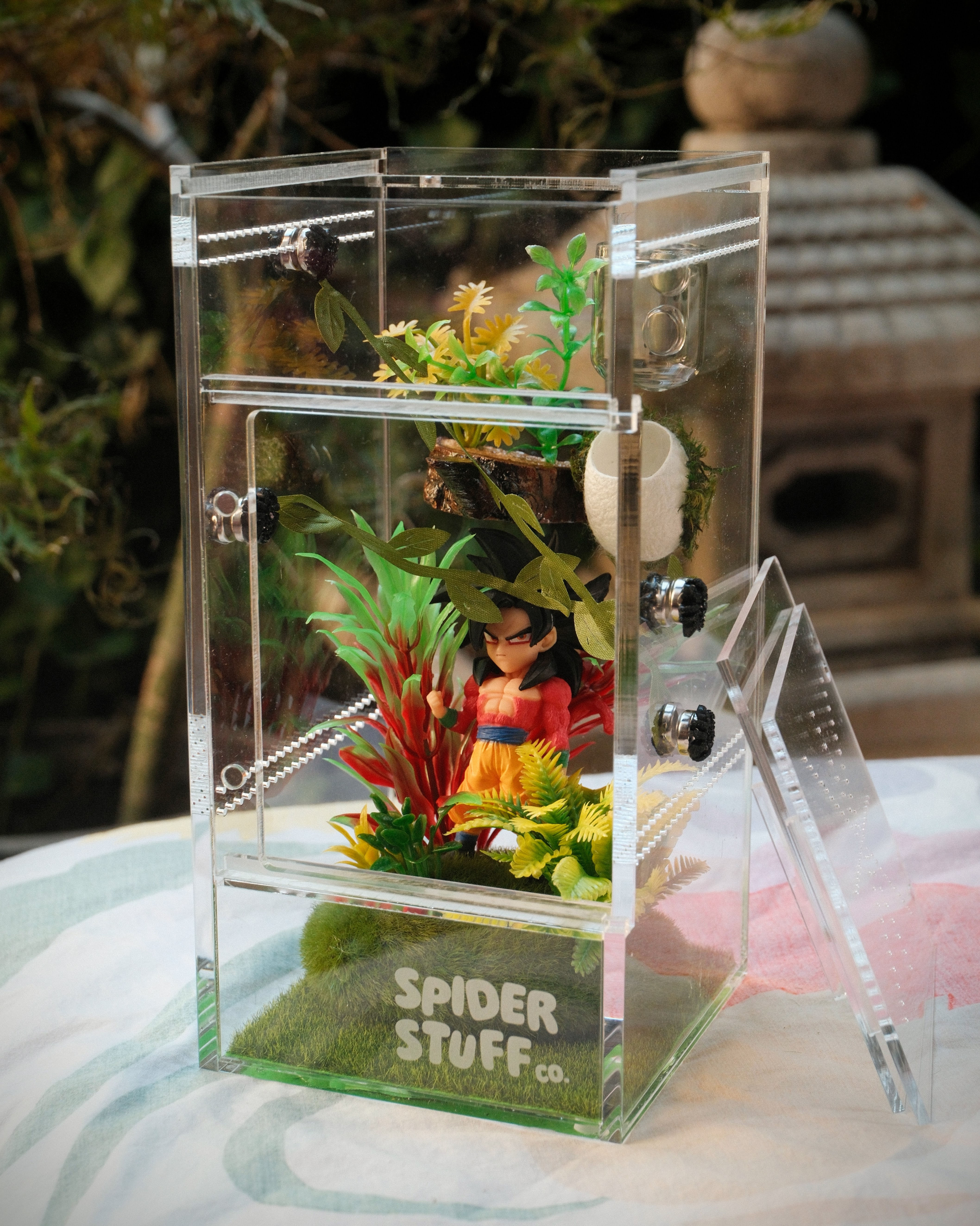 Super Saiyan Planter Enclosure (4x4x8")