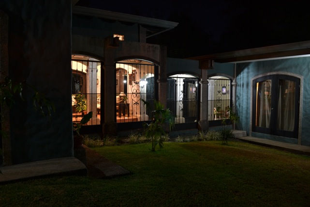 Casa Araya Solórzano