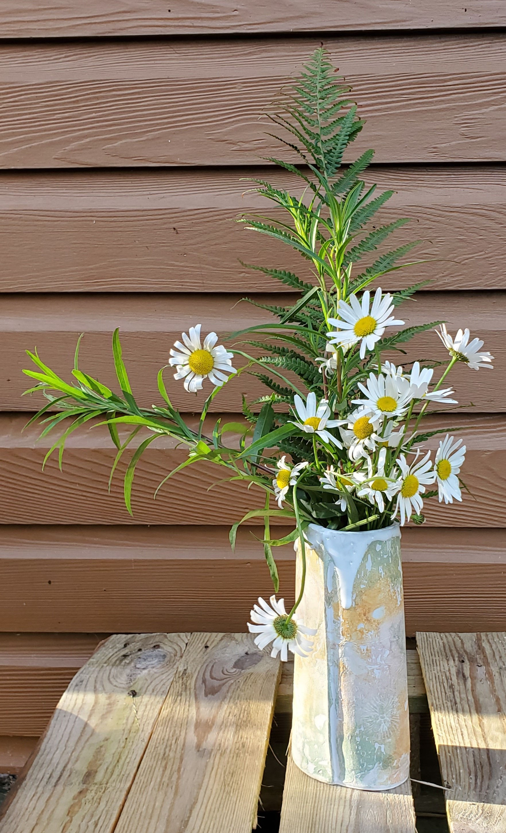 Soft Toned Tall Textured Ceramic Vase – Driftwood Bloom