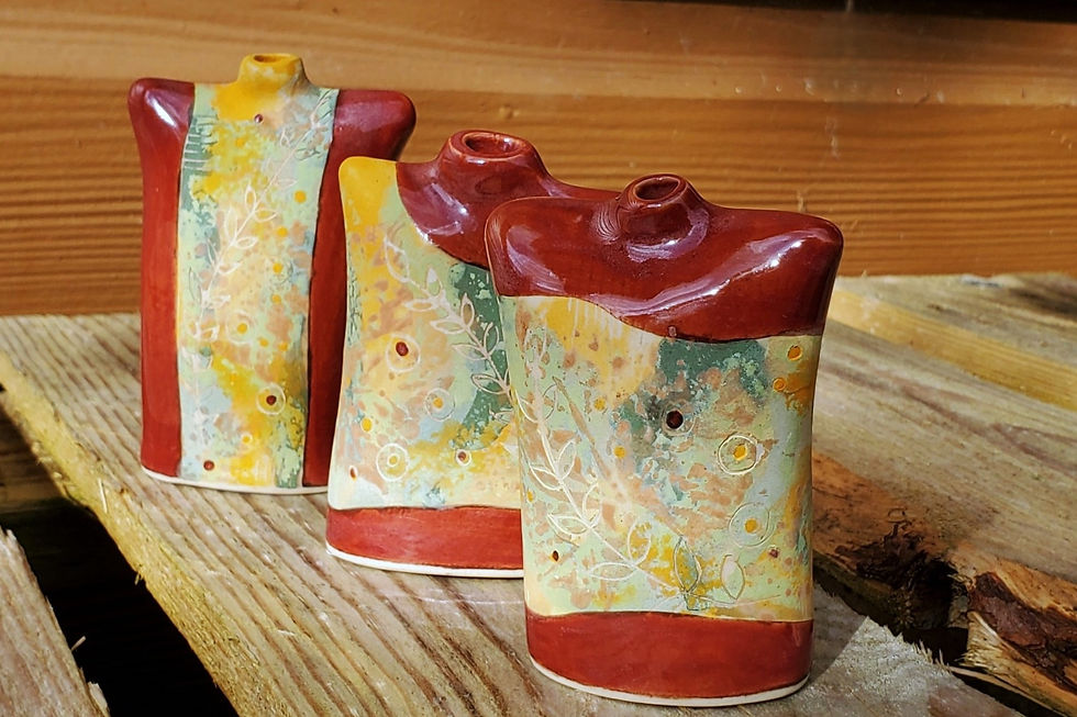 Thumbnail: Handcrafted Ceramic Single Flower Bud Vase - Crimson Bloom