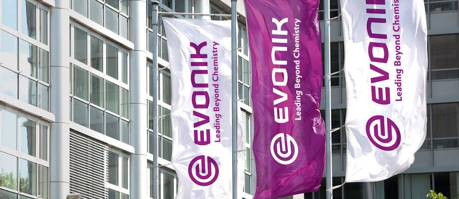 Laxxon Medical and Evonik partnership