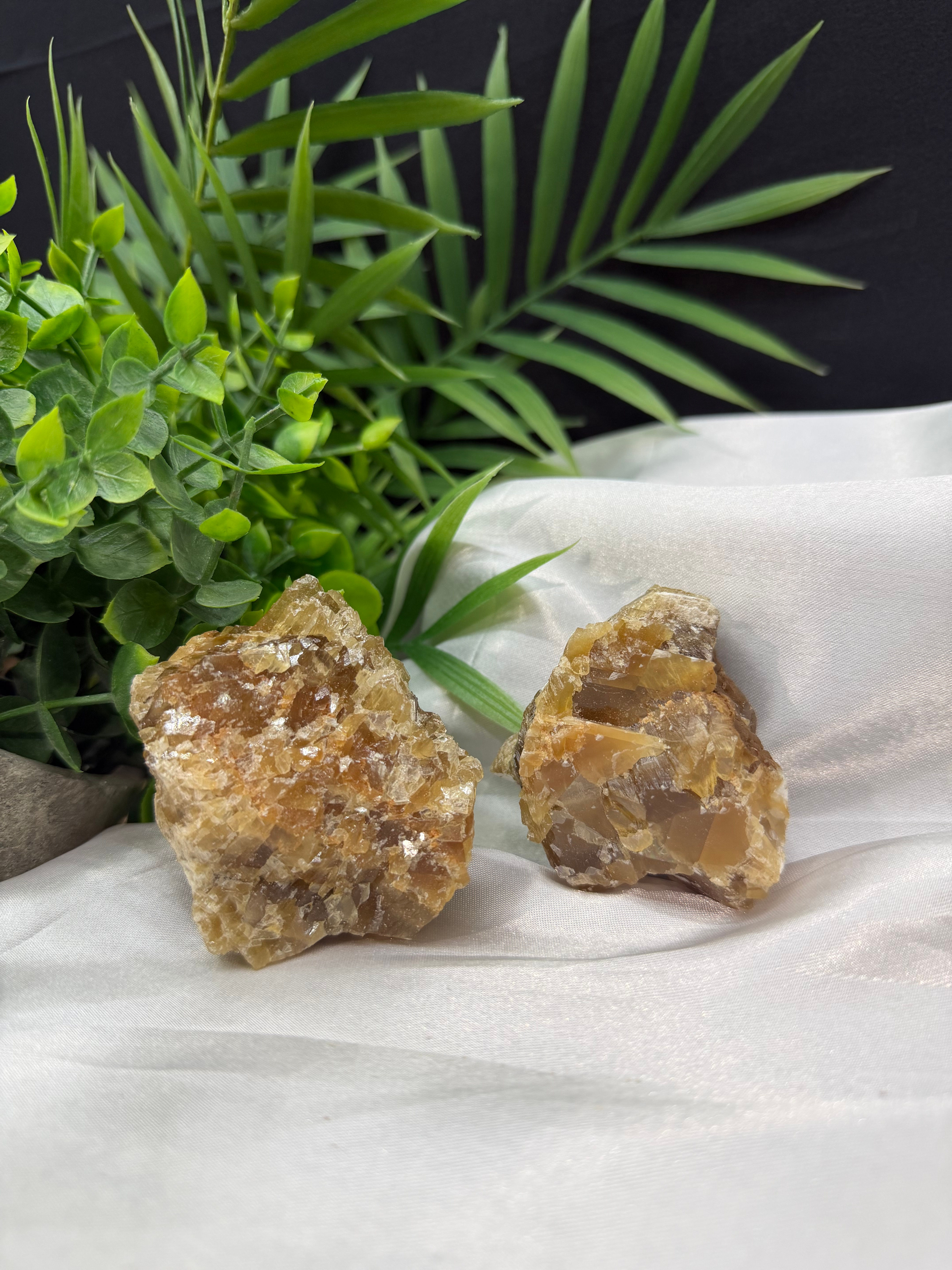 HONEY CALCITE RAW SMALL