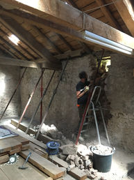 Atelier MY_Rénovation_Création d'un espace bien-être dans une ancienne grange_Photo pendant travaux