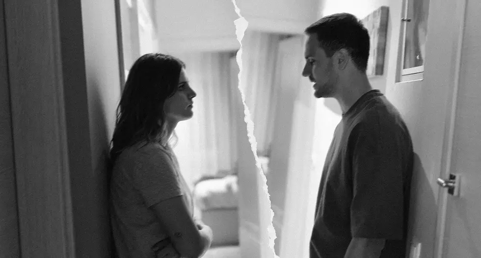 SINAIS SILENCIOSOS QUE PODEM ESTAR ENFRAQUECENDO SEU CASAMENTO