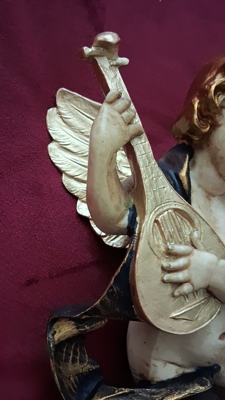 Miniatura: Vintage Italian Style Cherub playing wall hanging figurine 
