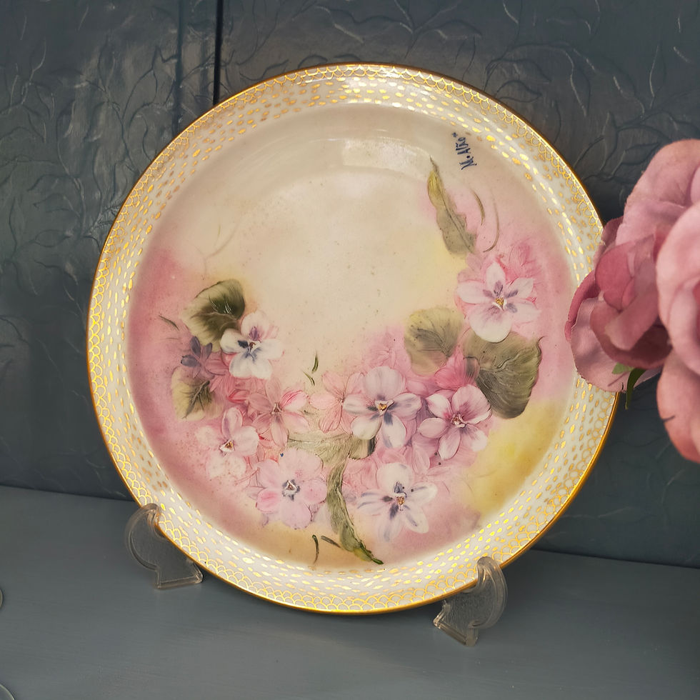 Thumbnail: Hand Painted Plate with pure Gold 