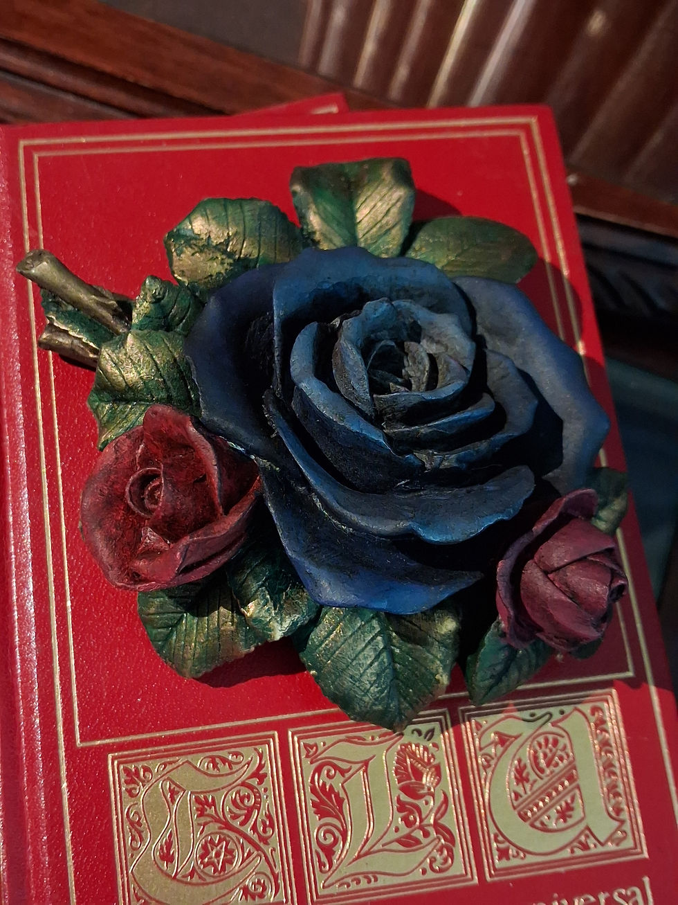 Miniatura: Set of 2 Pieces Hand Painted of Roses Floral Wall Hanging or Table Accent