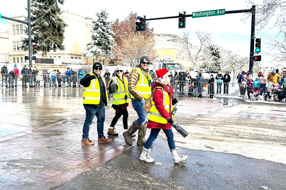 GYP Volunteer at Holiday Parade 2023 (2).jpg