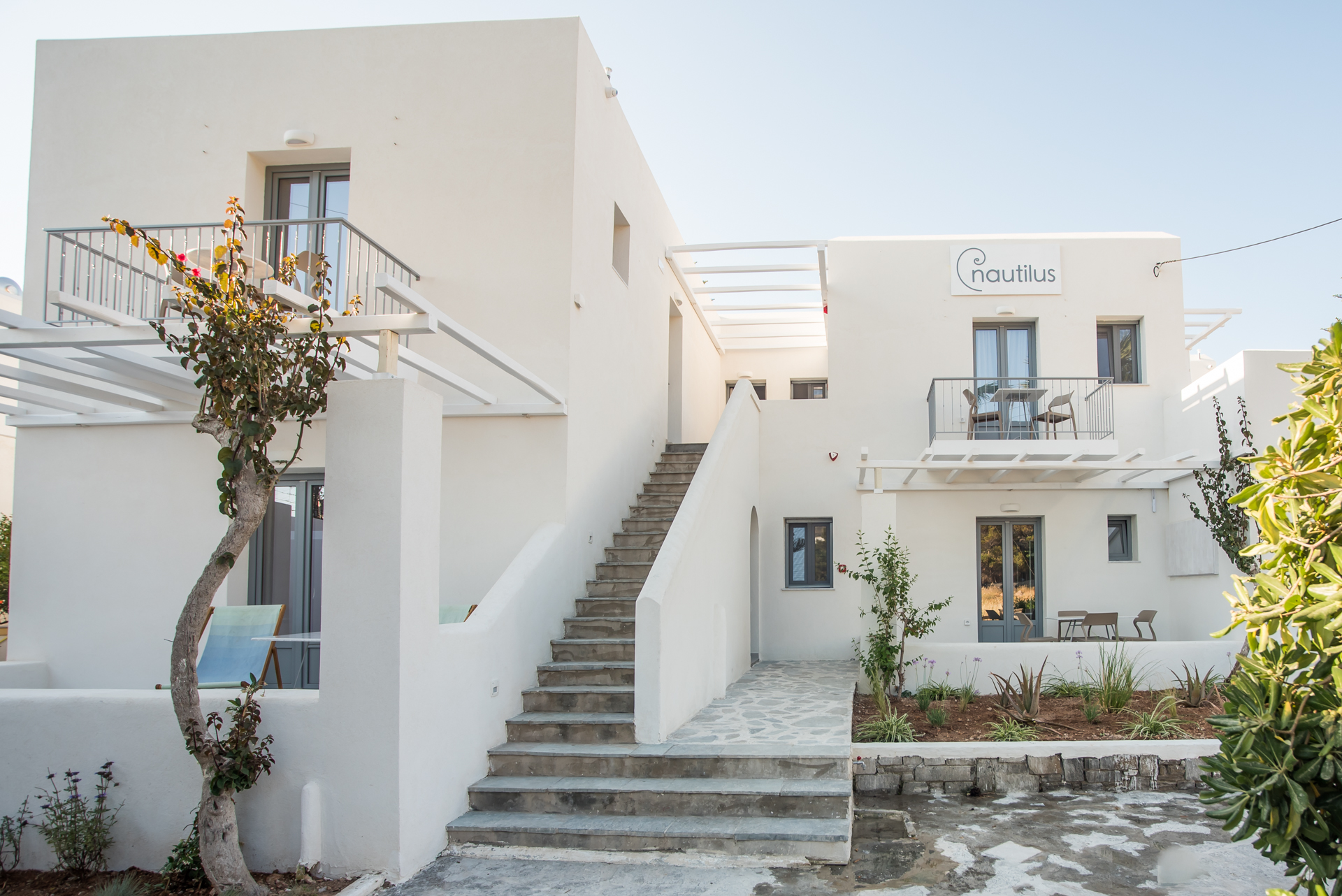 nautilus apartments paros greece holidays
