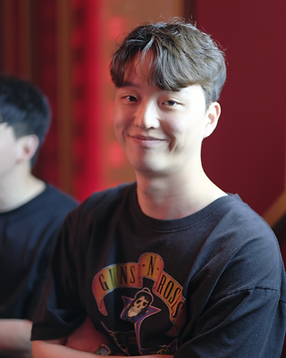 KakaoTalk_20260427_213854198_edited.png