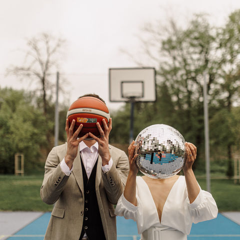 Láska na hřišti: Basketbal jako metafora vztahu