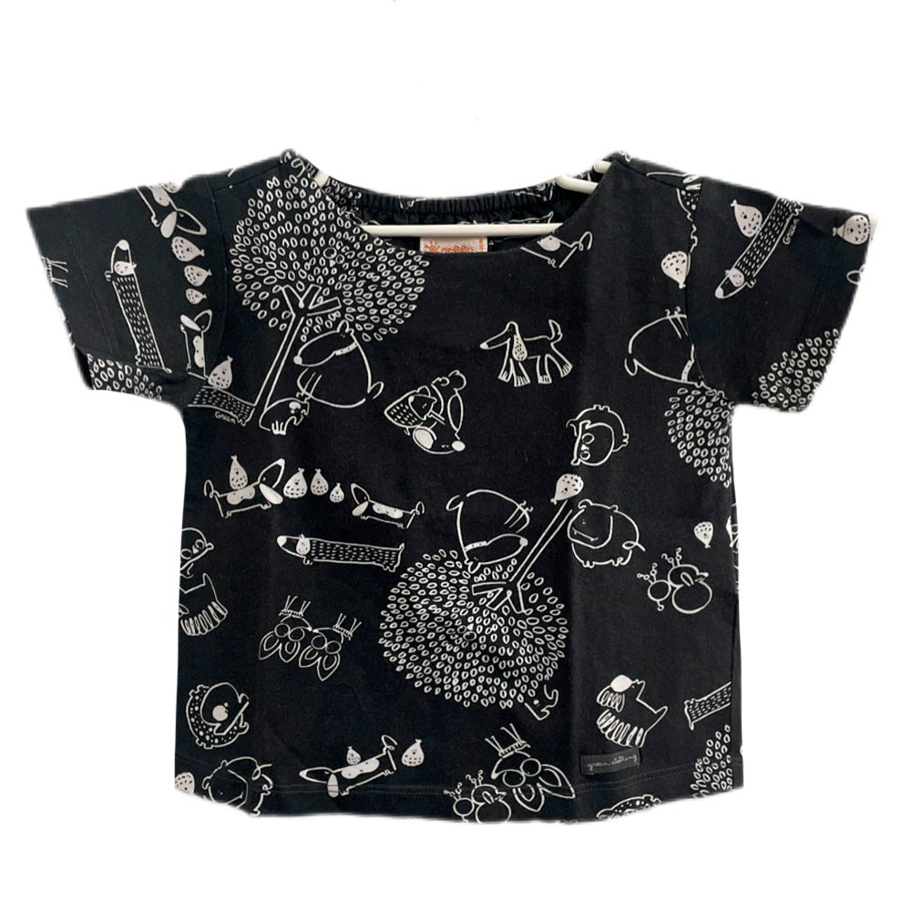 Blusa Preta Estampada Cachorros da Green - Tam 2 - 3