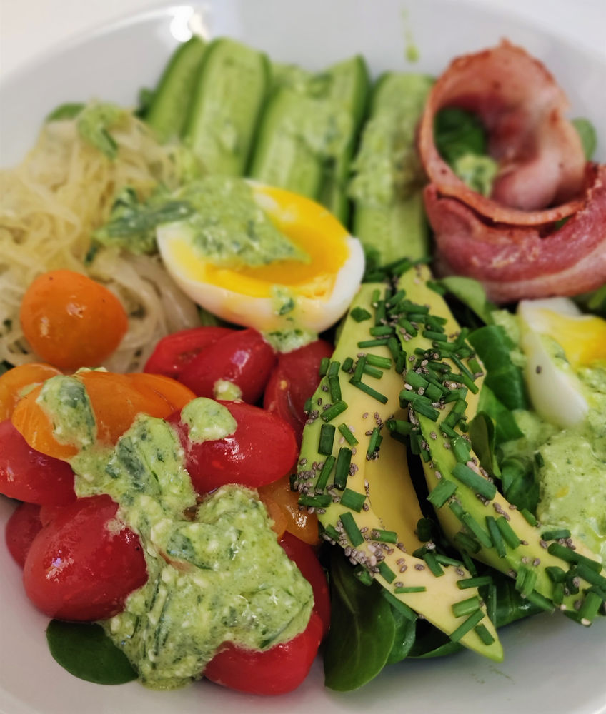 Fast day recipe: BLAT salad (300 calories)