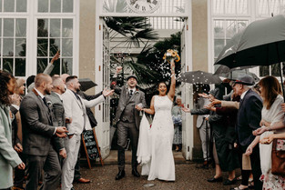 Sheffield wedding photographer botanical gardens Victoria Greensmith2.jpeg