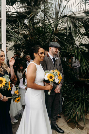 Sheffield wedding photographer botanical gardens Victoria Greensmith10.jpeg