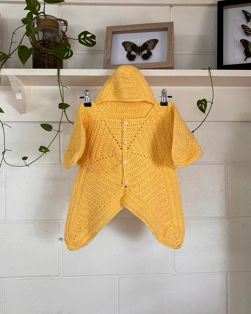 Thumbnail: Juni Starsuit - PDF crochet pattern