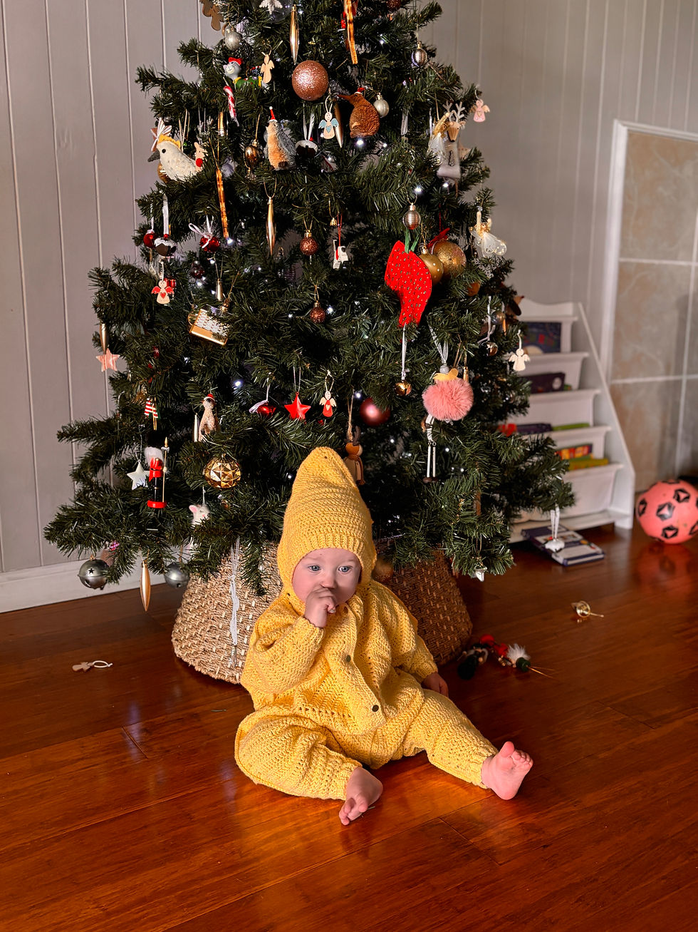 Thumbnail: Juni Starsuit for Toddlers - PDF crochet pattern