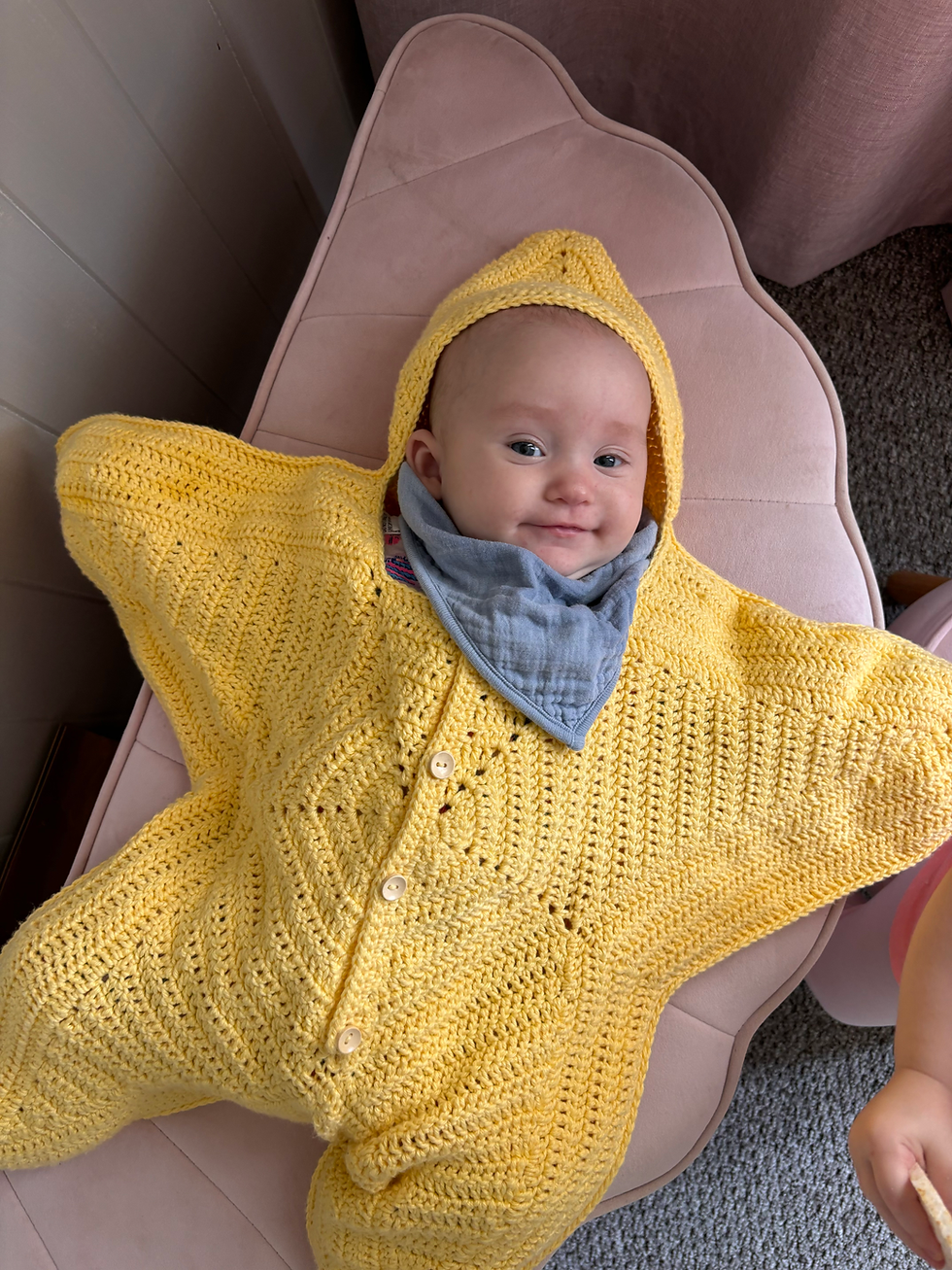 Thumbnail: Juni Starsuit - PDF crochet pattern