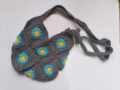 Thumbnail: Cosmos Flower Handbag - PDF crochet pattern