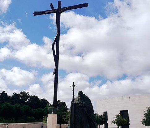 Fátima with nomadinspiration from singapore