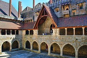 Nomadinspiration private tours. Guimarães and Braga tour