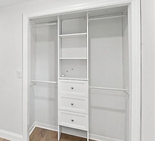 Closet 2_edited_edited.png