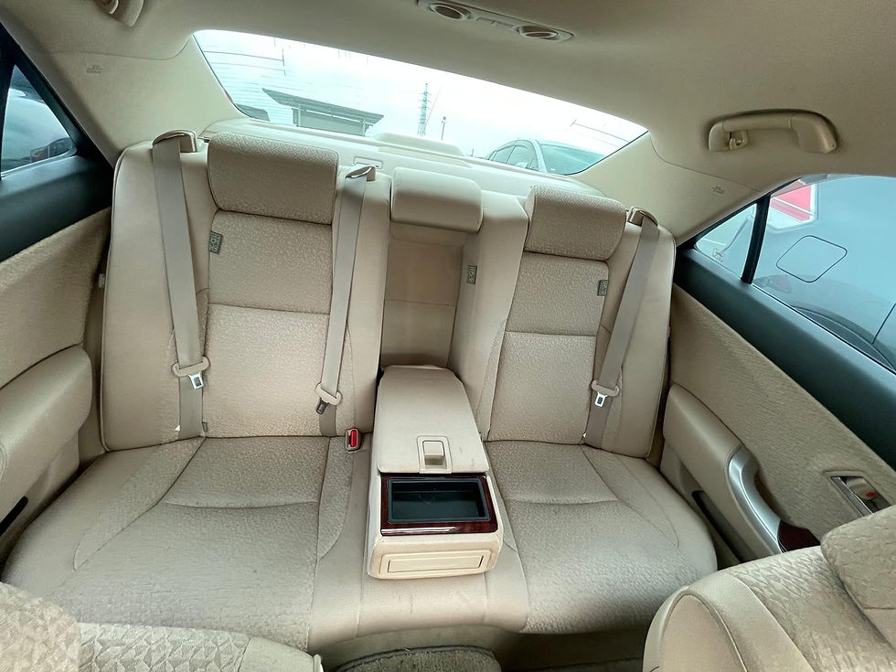 Thumbnail: TOYOTA CROWN ROYALSALOON 2010