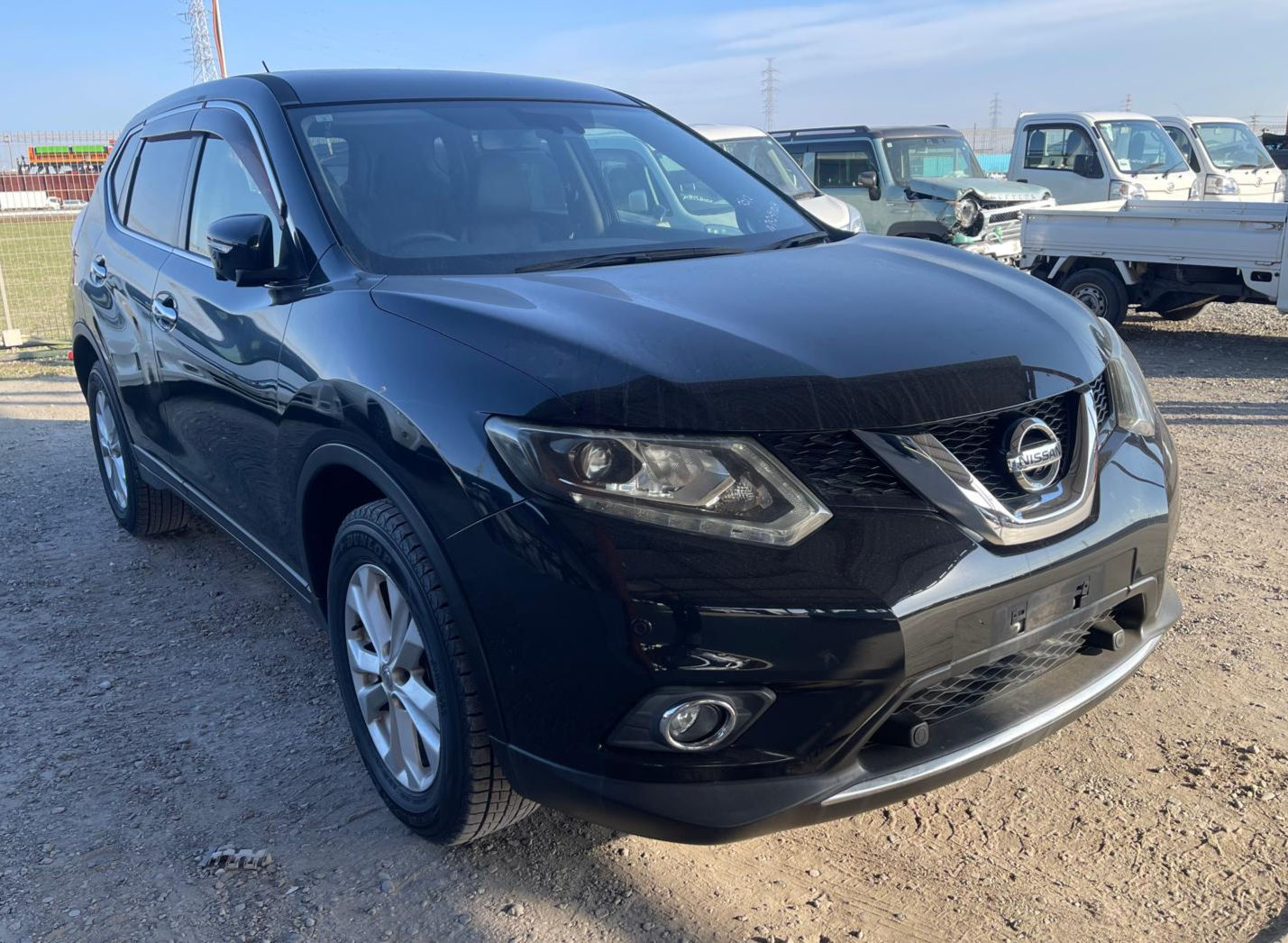 NISSAN X-TRAIL 2015
