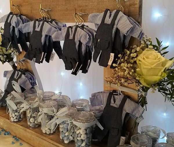 bapteme-mise-en-scene-dragees