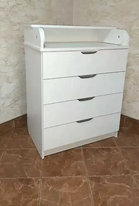 Сповивальний комод