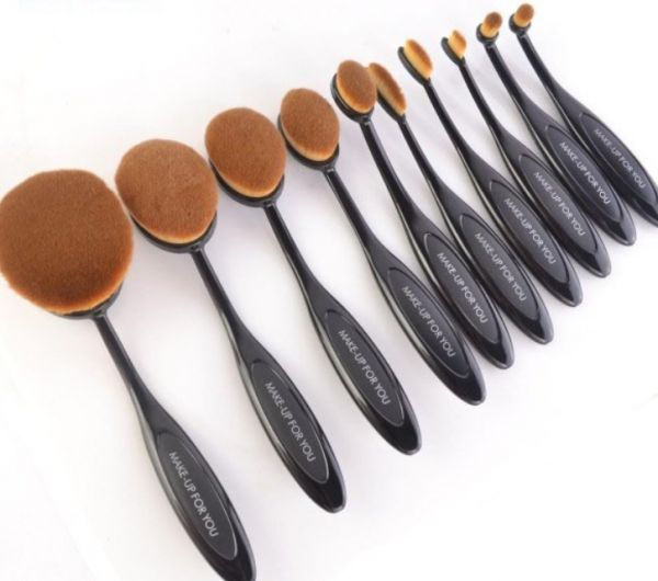 Thumbnail: Professional Oval Brushes 10pcs