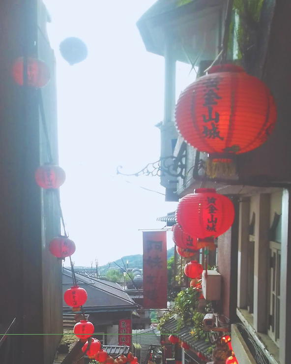 Un peu de moi. (1080 x 1440 px).png