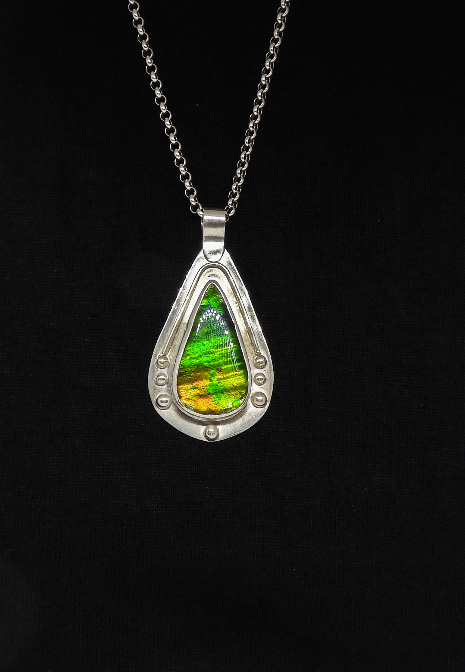 (SOLD)Canadian Ammolite 40Million Extinct (SOLD)
