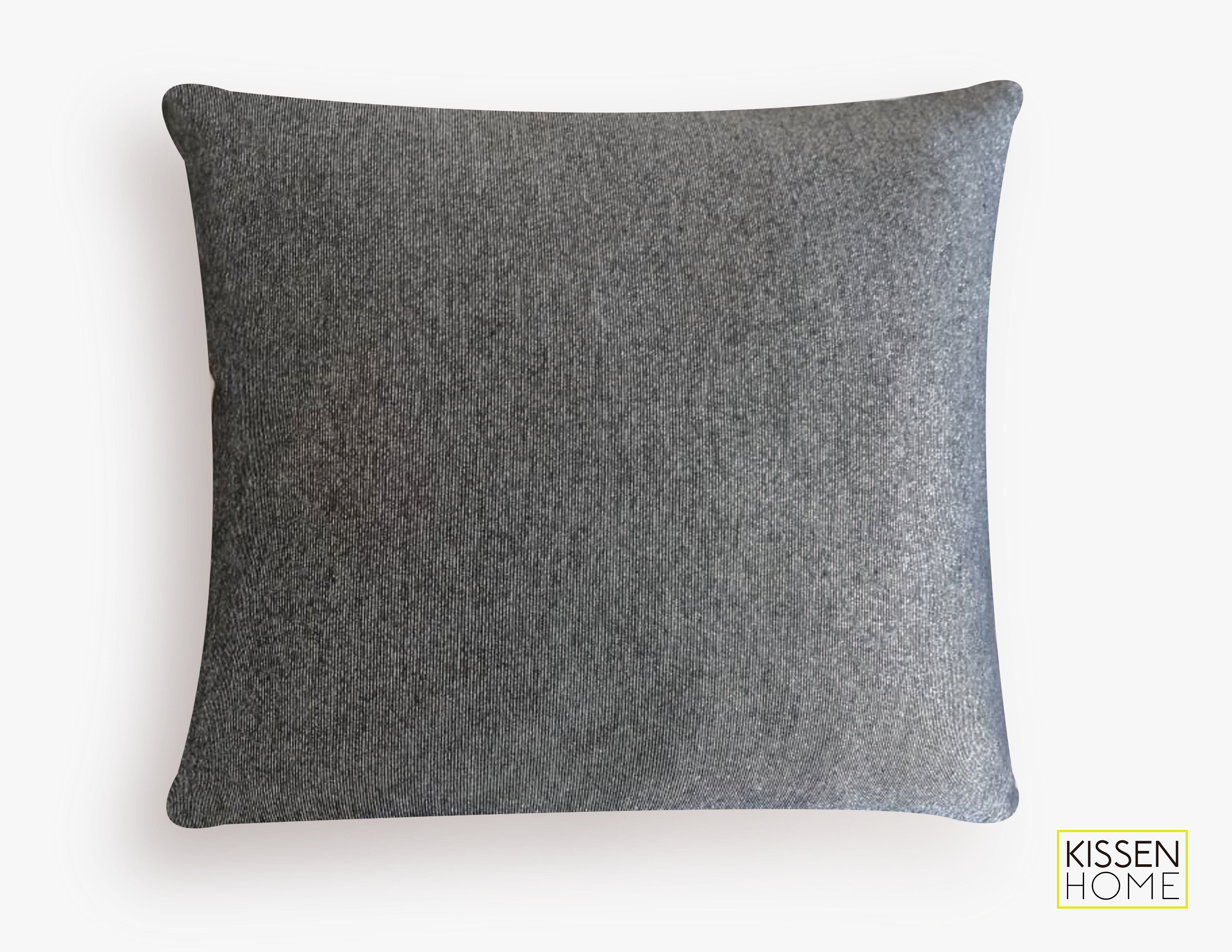 Funda cojín gris hilos plateados