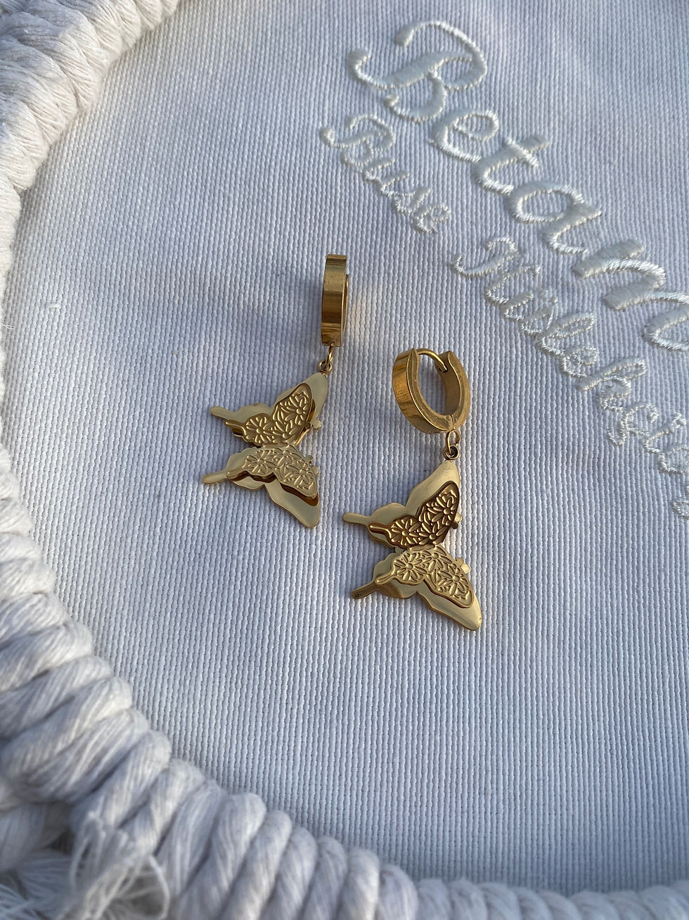 Gold kelebek küpe SSKP68