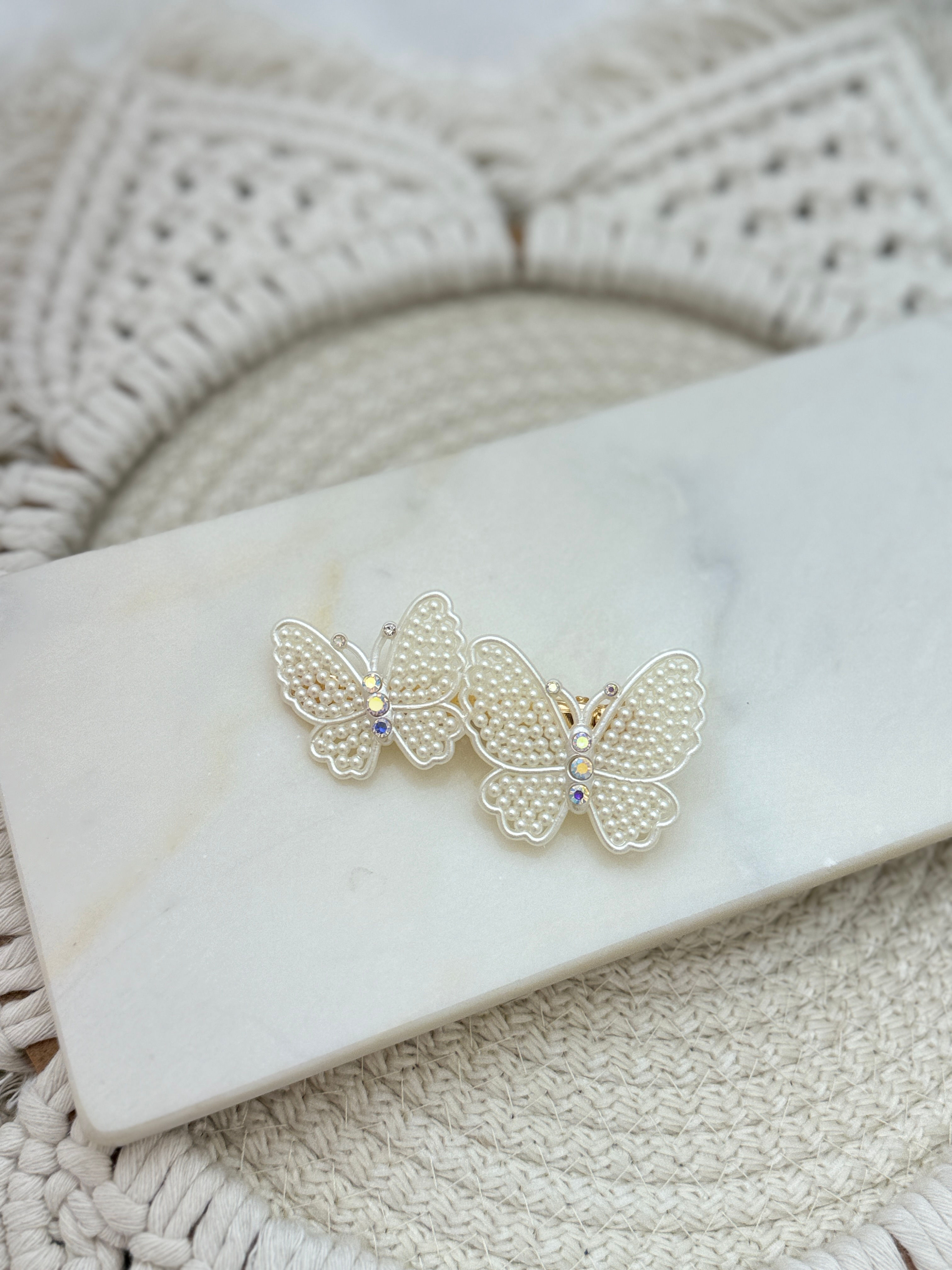 Kelebekli pens toka  B-0140