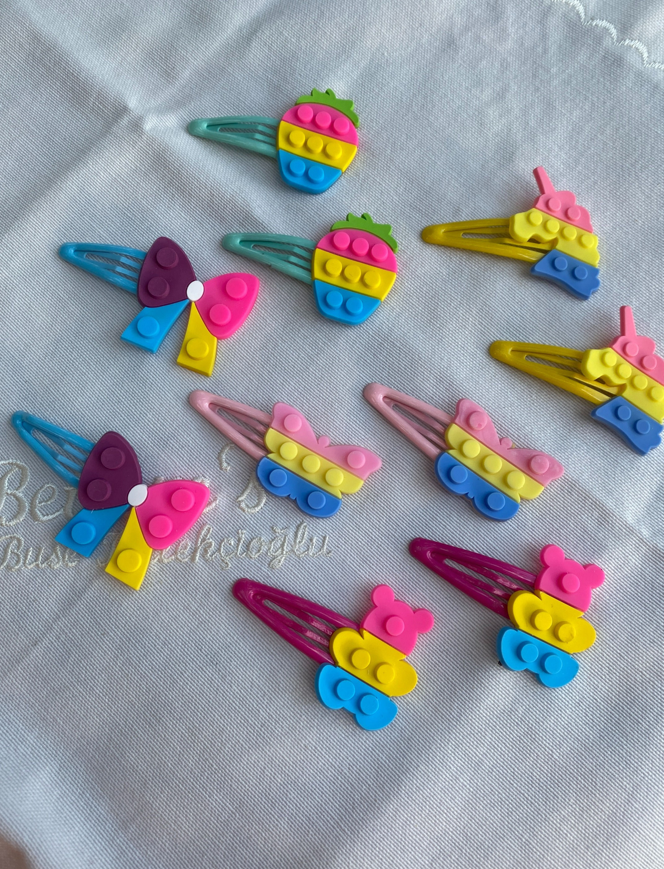 Renkli popitli figürlü çıtçıt toka TK746