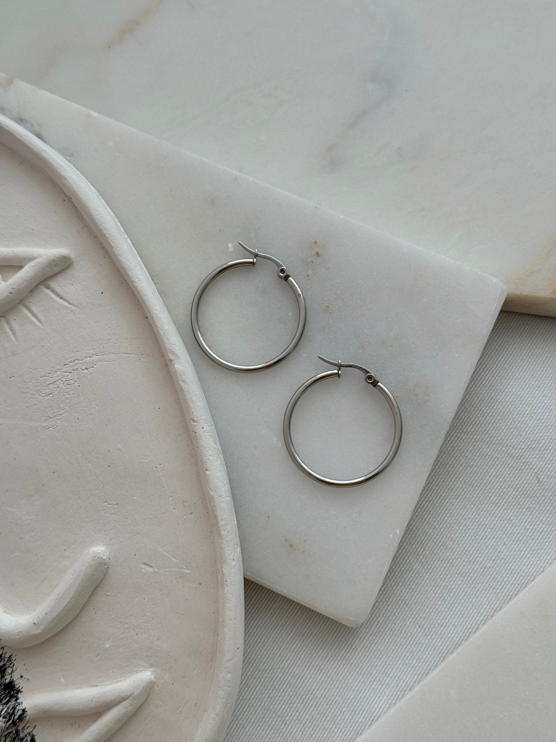 Çelik halka küpe ( çap 3 cm) YKP042