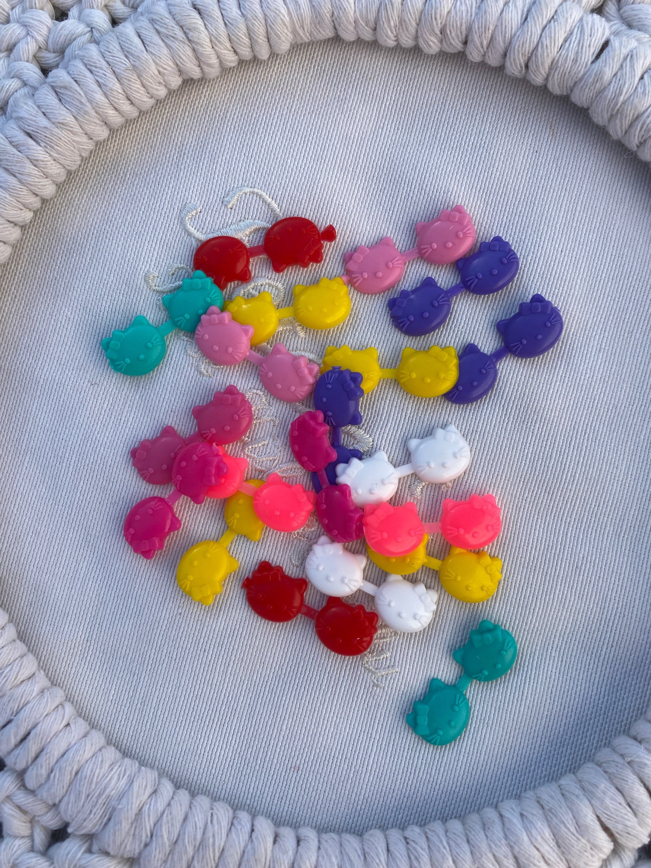 Figürlü saç boncuğu TK789