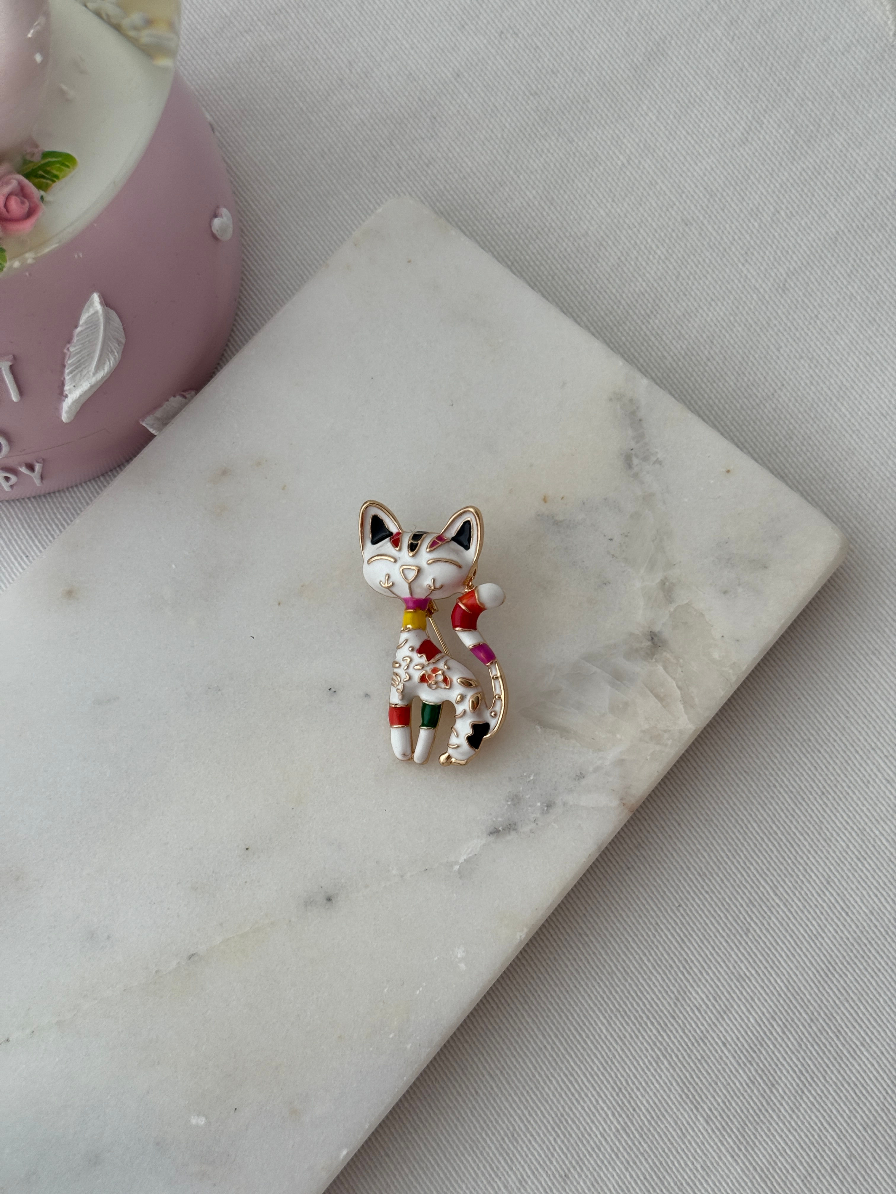 Renkli kedi model broş BRŞ242