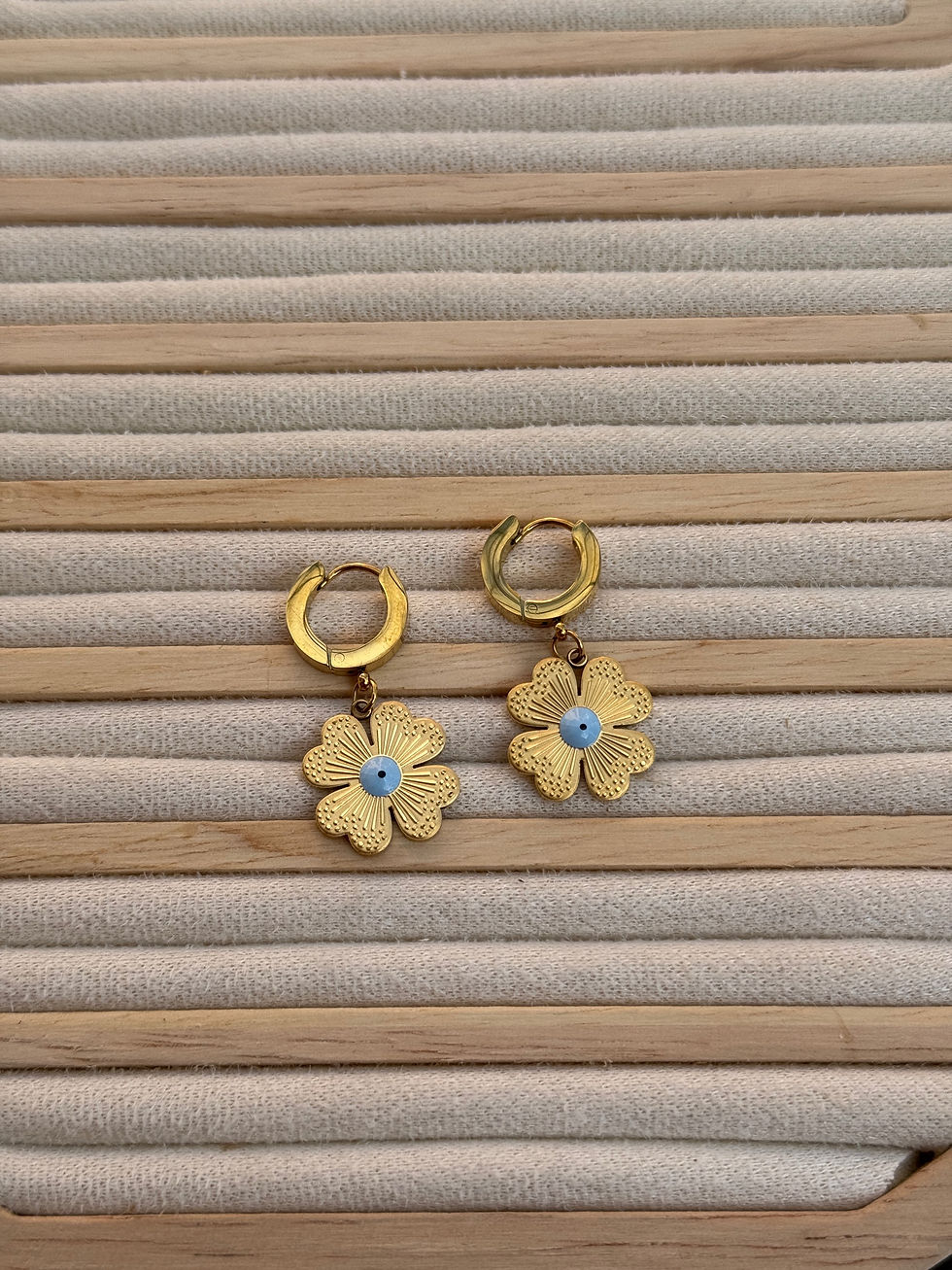 Gold çelik yonca küpe SSKP244