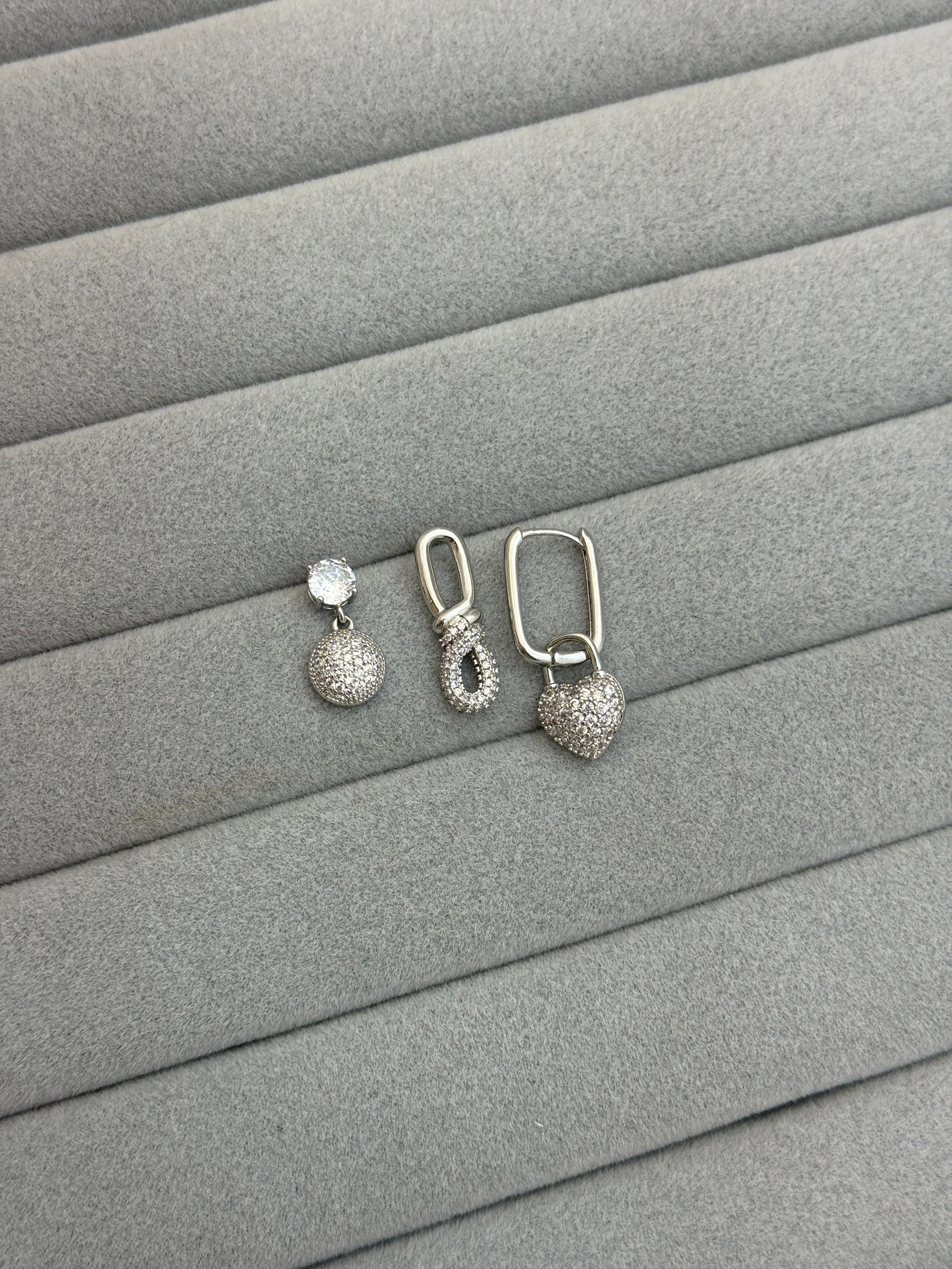 Gümüş 3 lü set küpe B-0361