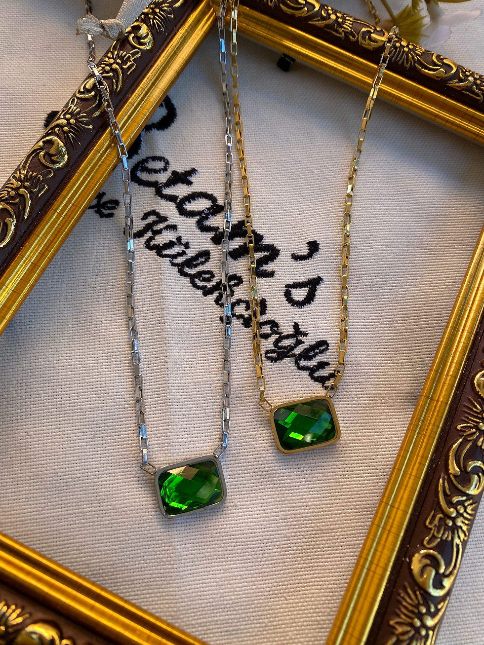 Yeşil taşlı çelik kolye SSKLY59