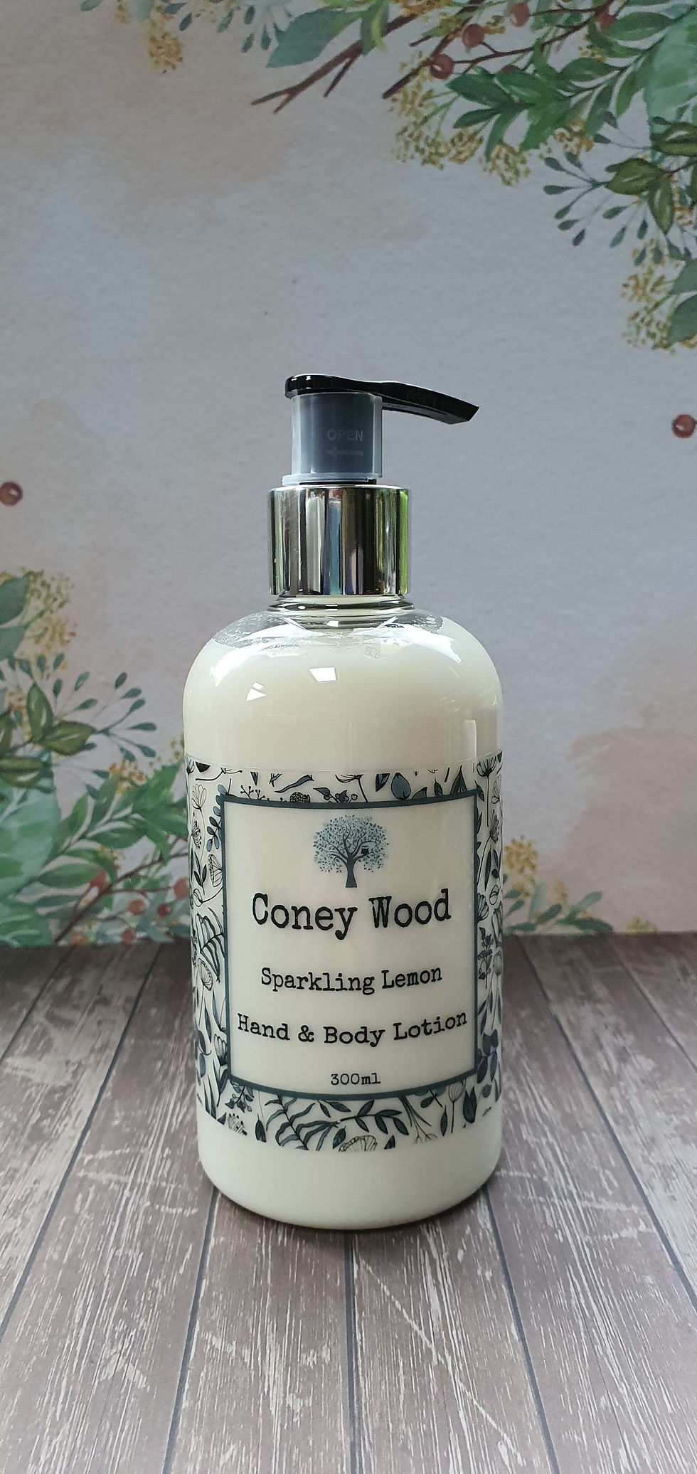 Thumbnail: Sparkling Lemon  Hand & Body Lotion